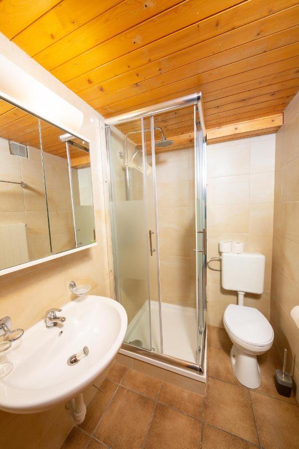 Haus Pickelschmiede Lägenhet Saas-Grund Exteriör bild
